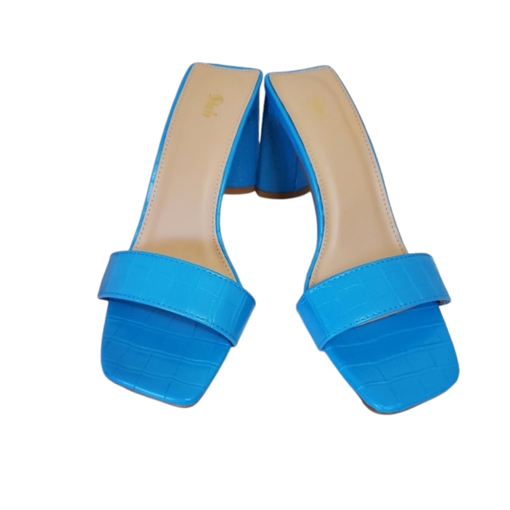 NWOT Sheln Croc Pattern Blue Slip-on Heels Sandals, Size 5.5 EU 36